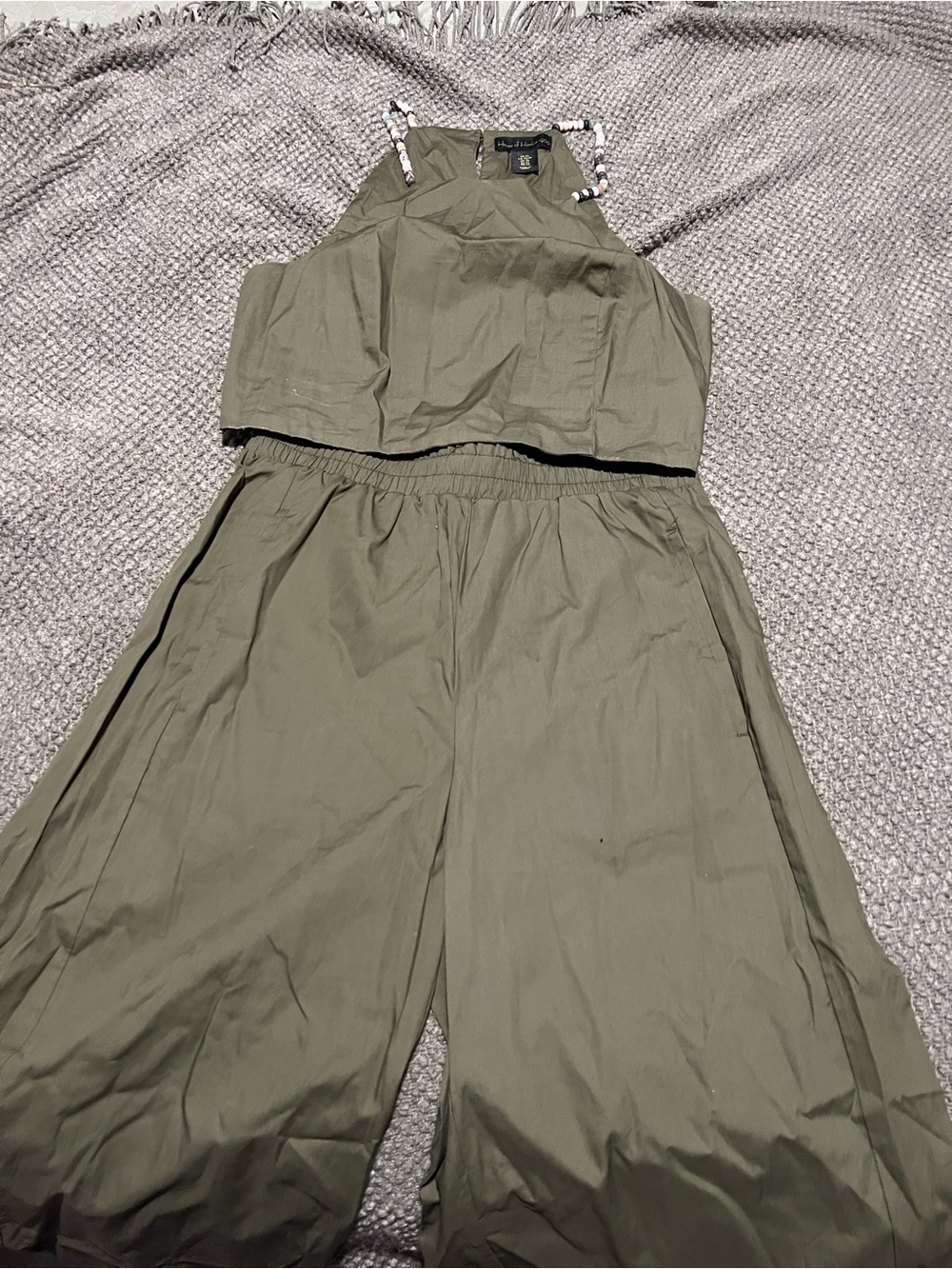 Marshall’s olive green set